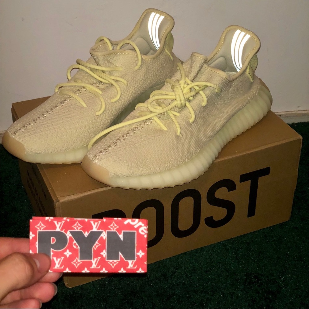 Brand new Yeezy 350 V2 “butters” size 11.5